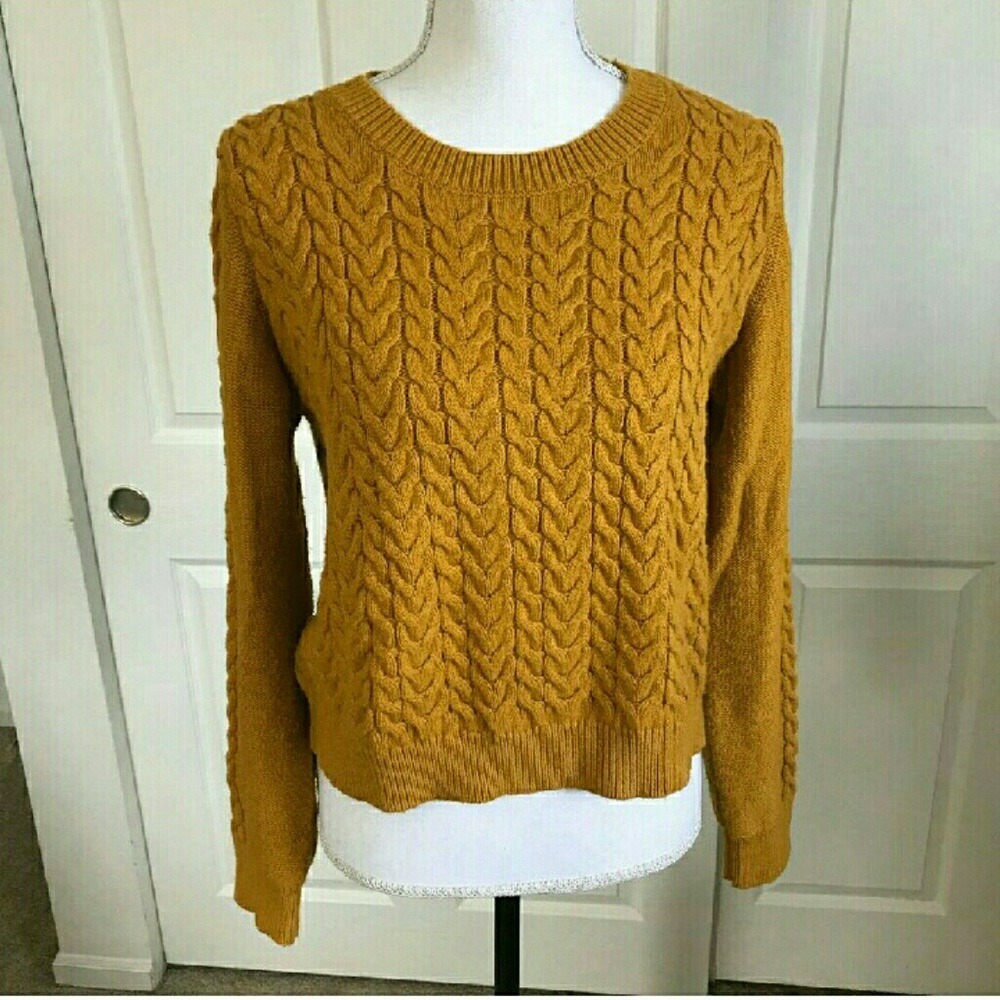 Banana Republic Gold Crop Sweater